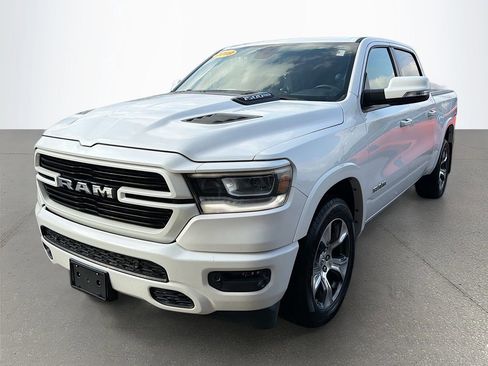 Used 2019 RAM 1500 Laramie w/ Sport Appearance Package image 9