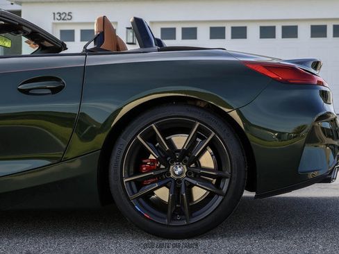 Used 2026 BMW Z4 M40i w/ Premium Package RWD image 5