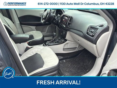 Used 2018 Jeep Compass Limited w/ Navigation Group AWD/4WD image 16