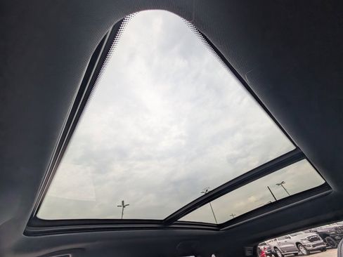 New 2025 Jeep Compass Limited w/ Sun & Sound Group image 3