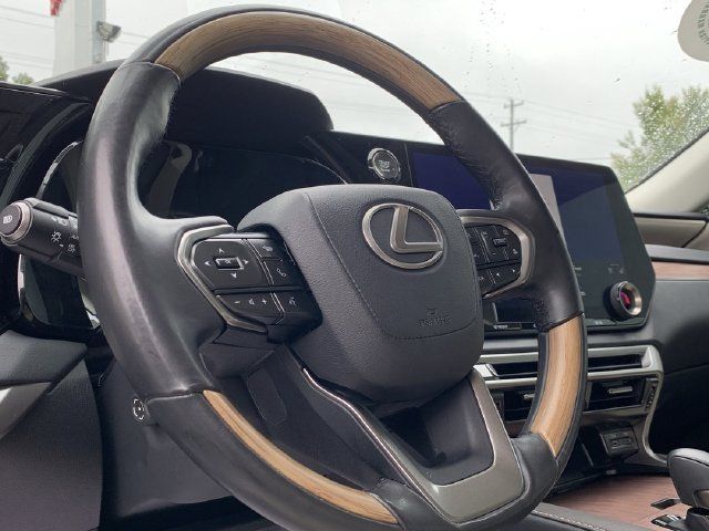 Used 2023 Lexus RX 350 Premium Plus w/ Cold Area Package FWD image 19