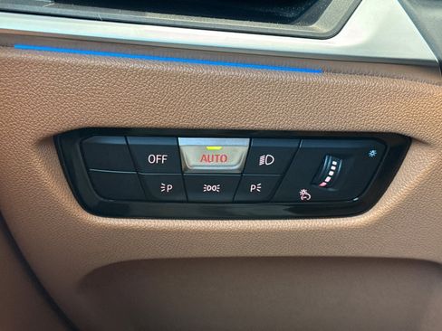 Certified 2023 BMW i4 eDrive35 RWD image 37