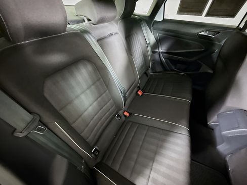 Used 2023 Volkswagen Jetta Sport FWD image 31