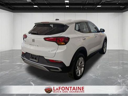Certified 2025 Buick Encore GX Preferred FWD image 5