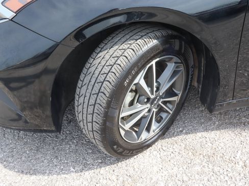 Used 2024 Kia Forte LXS FWD image 16