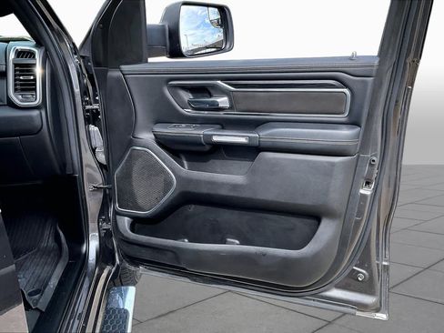 Used 2023 RAM 1500 Laramie AWD/4WD image 22