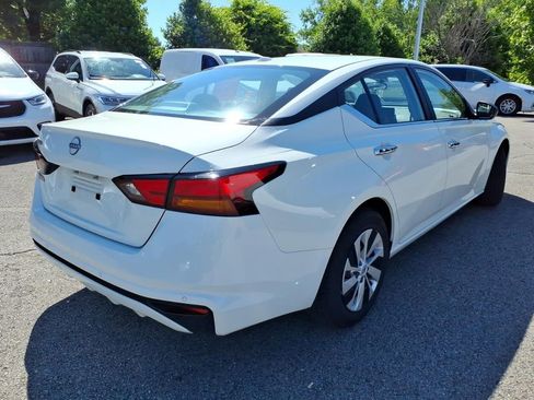 Certified 2025 Nissan Altima 2.5 S FWD image 14