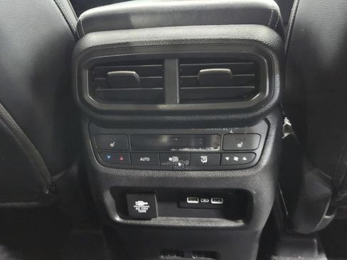 Used 2023 Honda Pilot Elite image 26