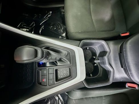 Used 2024 Toyota RAV4 XLE image 22