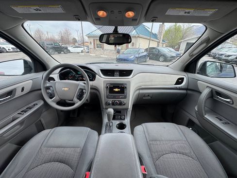 Used 2017 Chevrolet Traverse LS image 11