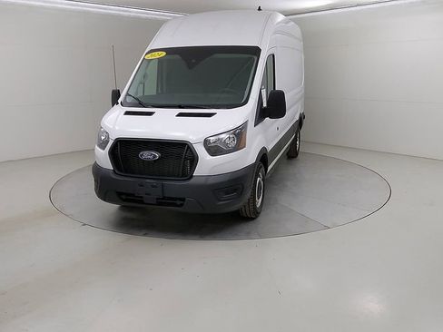 Certified 2024 Ford Transit 250 148 High Roof RWD image 8