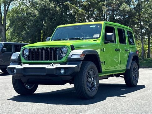New 2025 Jeep Wrangler Sport S image 9