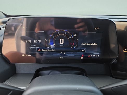 New 2027 Chevrolet Traverse LT w/ Driver Confidence Package FWD image 39