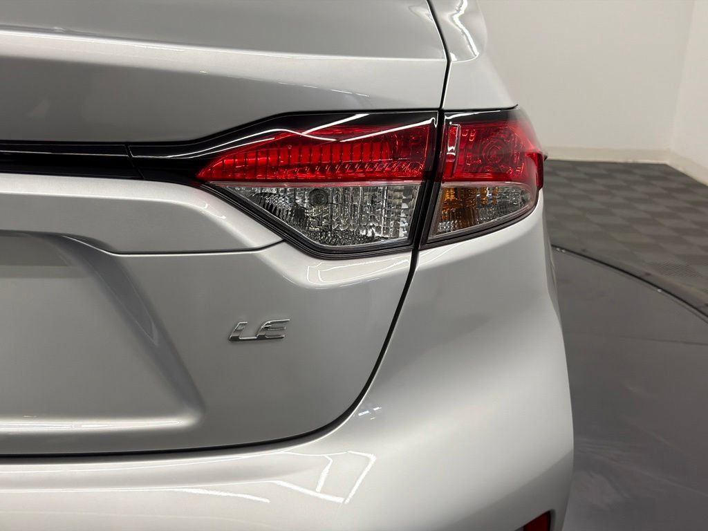Certified 2026 Toyota Corolla LE FWD image 14