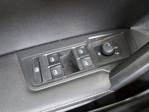 Used 2022 Volkswagen Tiguan S AWD/4WD image 21