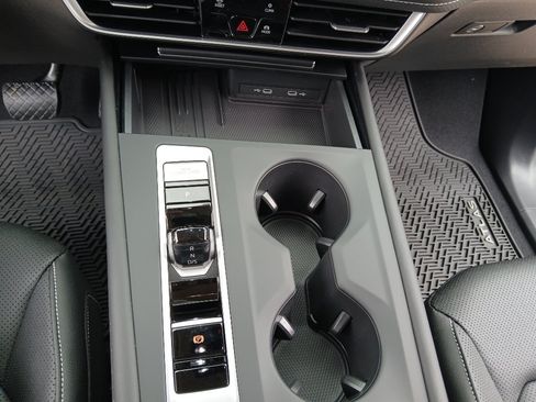 New 2026 Volkswagen Atlas SE FWD image 15