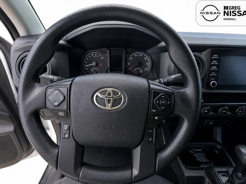 Used 2021 Toyota Tacoma SR RWD image 9