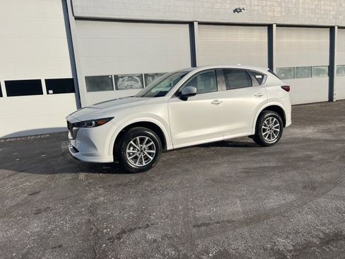 New 2025 MAZDA CX-5 AWD 2.5 S w/ Preferred Package image 17