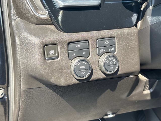 Used 2024 Chevrolet Silverado 1500 RST w/ Dark Appearance Package AWD/4WD image 32
