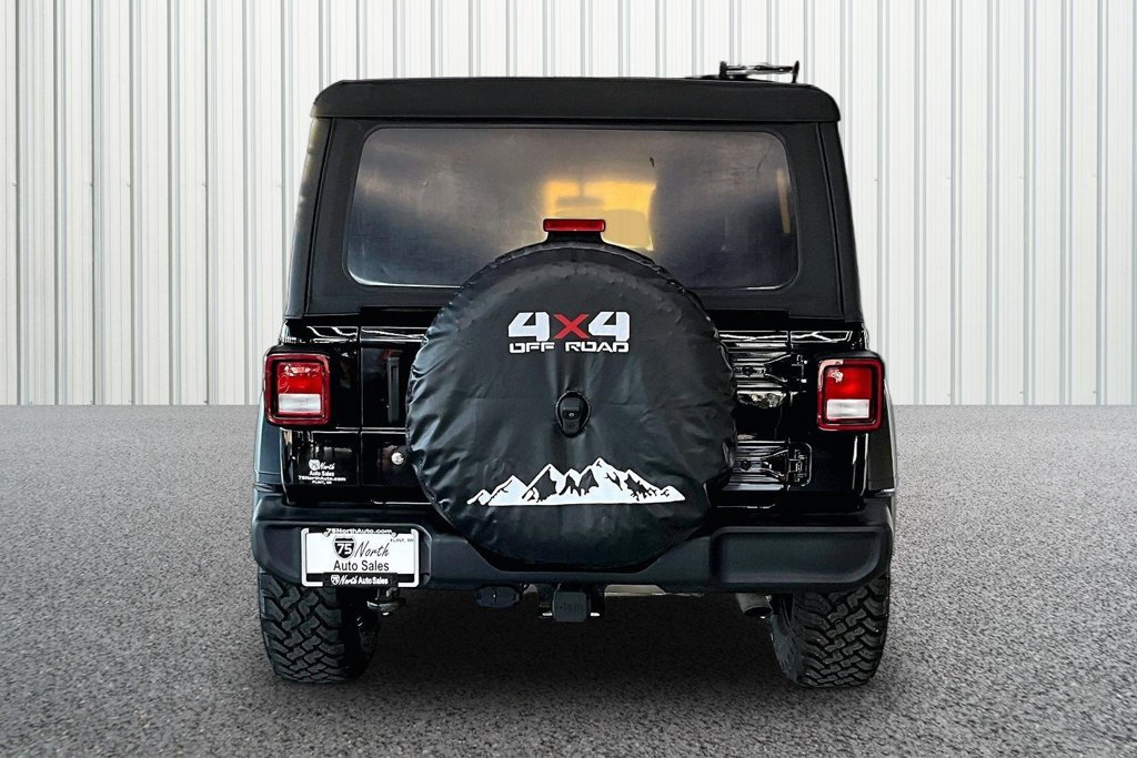 Used 2018 Jeep Wrangler Unlimited Sport S AWD/4WD image 5