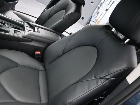 Used 2025 Toyota Grand Highlander AWD image 9