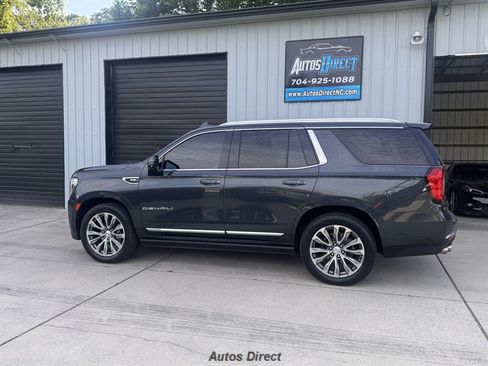 Used 2021 GMC Yukon Denali w/ Denali Ultimate Package AWD/4WD image 5