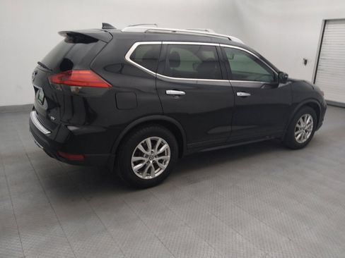 Used 2017 Nissan Rogue SV FWD image 10