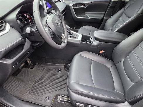 Certified 2025 Toyota RAV4 XLE Premium FWD image 6