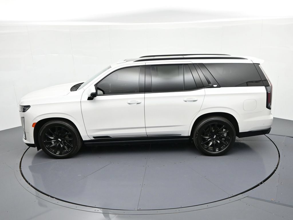 Used 2024 Cadillac Escalade Sport Platinum w/ LPO, ONYX Package AWD/4WD image 17