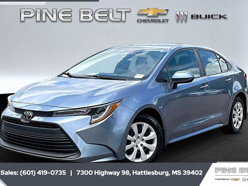 Used 2024 Toyota Corolla LE FWD image 10