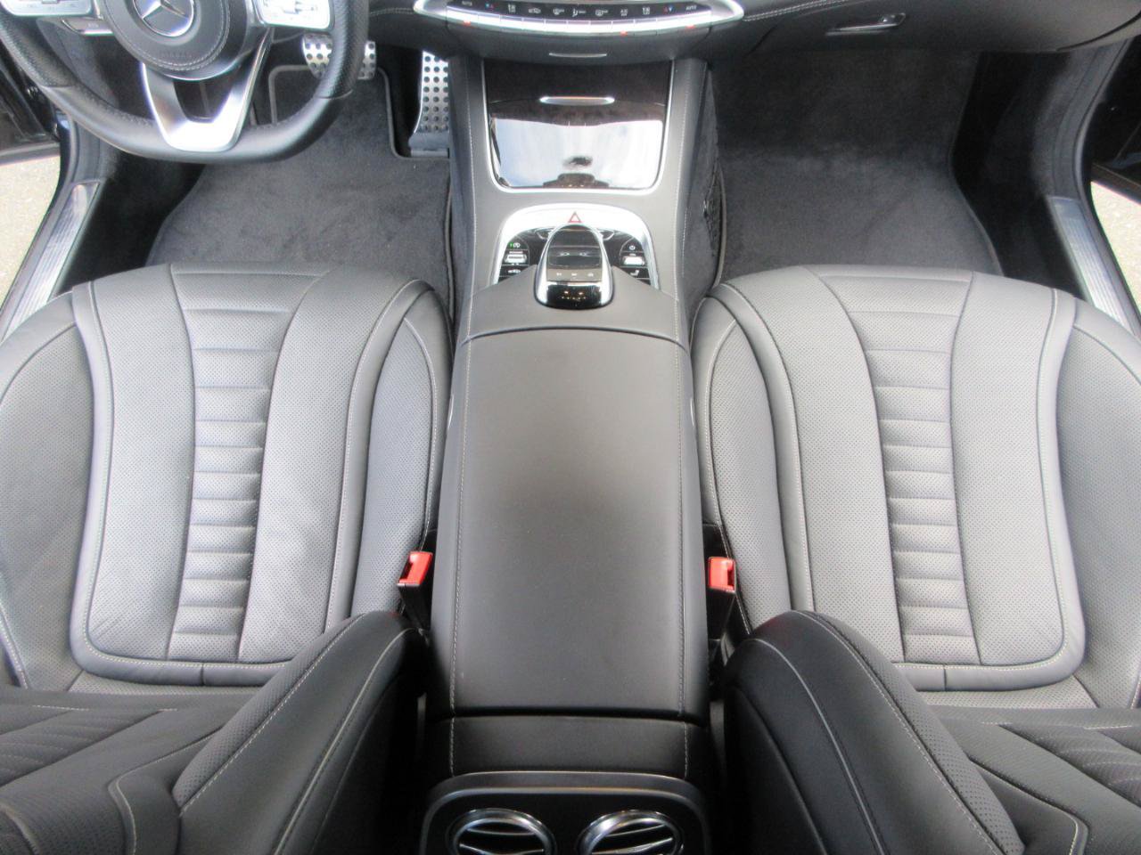 Used 2020 Mercedes-Benz S 560 4MATIC Coupe w/ AMG Line Exterior image 19