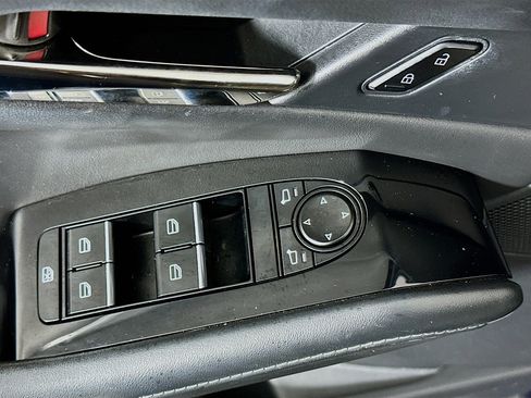 Used 2023 MAZDA CX-30 AWD 2.5 S w/ Preferred Package image 15