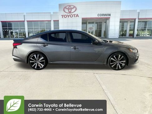 Used 2019 Nissan Altima 2.5 SR image 9