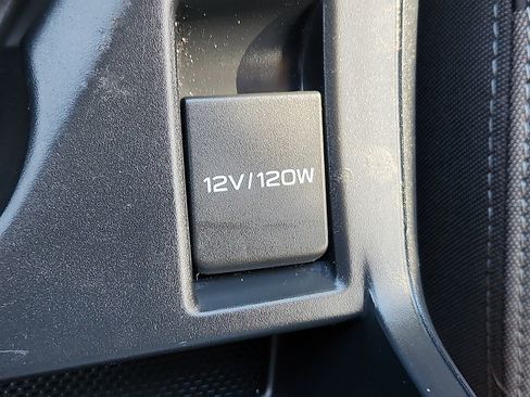 Used 2025 Subaru Impreza 2.0i image 17