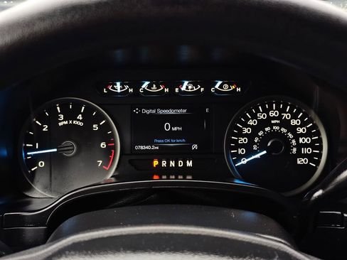 Used 2018 Ford F150 XLT w/ Trailer Tow Package image 20