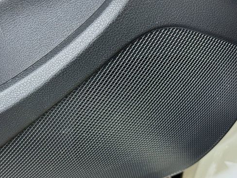 Certified 2019 INFINITI QX50 Luxe w/ Cargo Package AWD/4WD image 23