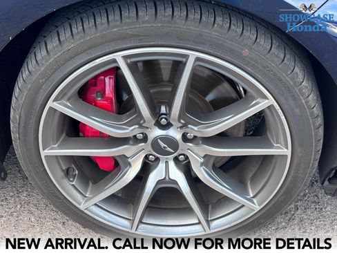 Used 2019 Genesis G70 3.3T Advanced w/ Elite Package RWD image 7