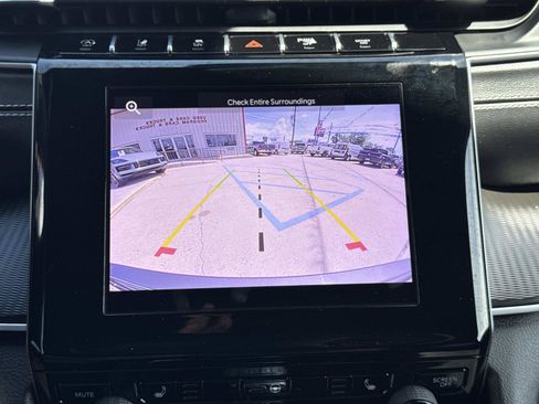 Used 2024 Jeep Grand Cherokee Altitude RWD image 26