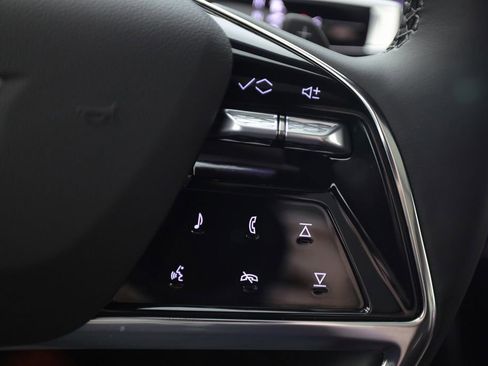 Used 2026 Cadillac Escalade Luxury w/ Touring Package AWD/4WD image 24