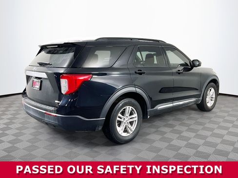 Used 2020 Ford Explorer XLT w/ Comfort Package image 30