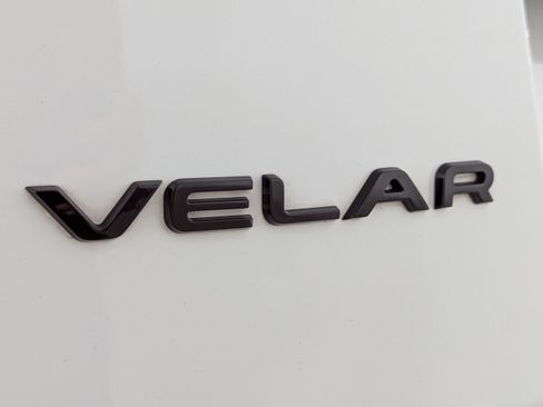 Used 2022 Land Rover Range Rover Velar R-Dynamic S AWD/4WD image 28