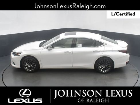 Certified 2025 Lexus ES 300h Ultra Luxury w/ Accessory Package (Z2) image 25