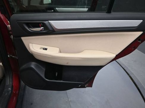 Used 2017 Subaru Outback 2.5i Premium AWD/4WD image 23