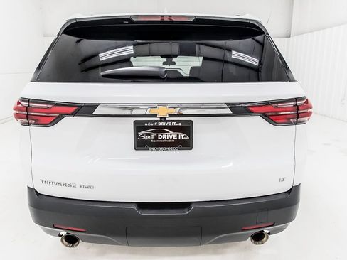 Used 2023 Chevrolet Traverse LT w/ LPO, Floor Liner Package AWD/4WD image 6