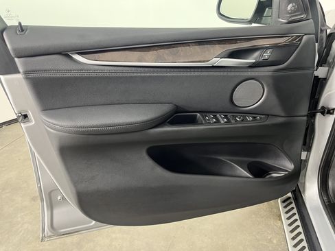 Used 2015 BMW X5 xDrive35d image 18