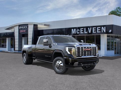 New 2026 GMC Sierra 3500 Denali w/ Denali Reserve Package image 25