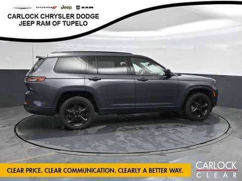 Used 2023 Jeep Grand Cherokee L Laredo AWD/4WD image 4