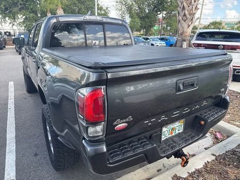 Used 2020 Toyota Tacoma SR AWD/4WD image 7