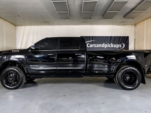 Used 2022 RAM 3500 Limited image 11