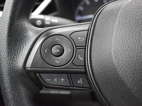 Used 2024 Toyota Corolla LE FWD image 23